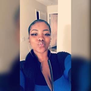 Meet your Posher, Nyia